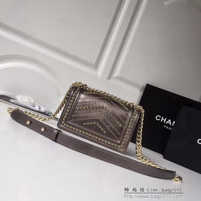 香奈兒CHANEL 銅灰色2018FW款皺紋小牛皮編織V線鏈條單肩斜挎包 DSC2118
